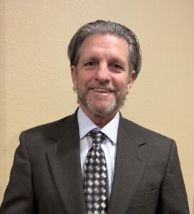 Dr. Kevin Huffman Profile picture/headshot of Dr. Huffman of Florida Injury Centers